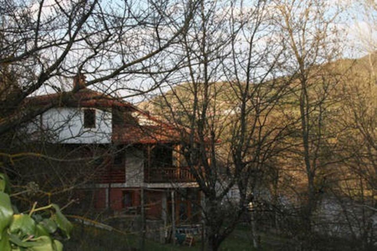 Riverside Haven Dolna Matka Esterno foto