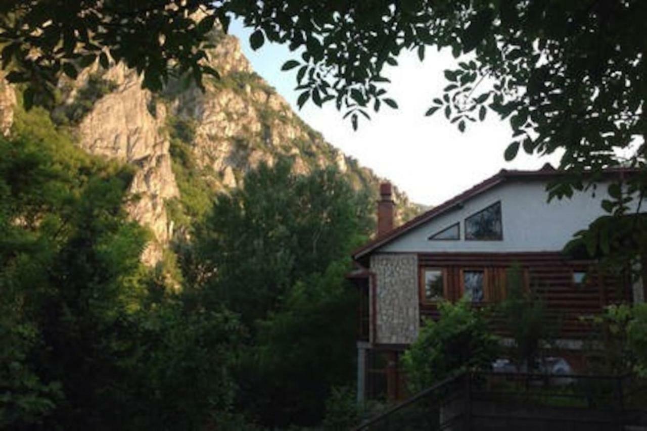 Riverside Haven Dolna Matka Esterno foto